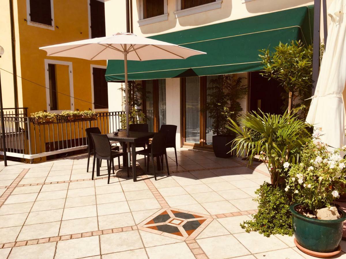 Casa Elisabetta Apartment Peschiera del Garda Exterior photo